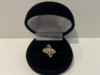 Bague ancienne en or 750 