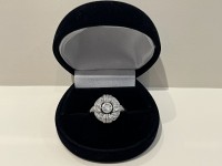 Bague art déco or gris 750 et diamants
