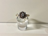 Bague marguerite or gris 750 diamants