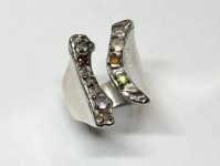 Bague moderne 