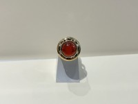 Bague or 750 grenat rond