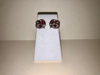 Boucles d'oreille or 750 et rubis
