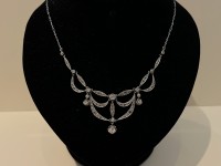 Collier ancien platine 850
