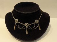 Collier draprerie or 750