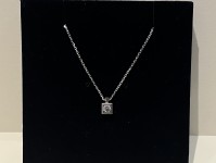 Collier or 750 carré 