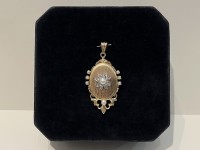 Médaille or 750 ouvrante