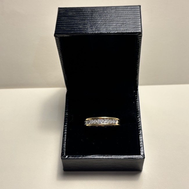 Alliance or jaune 750 & diamants 