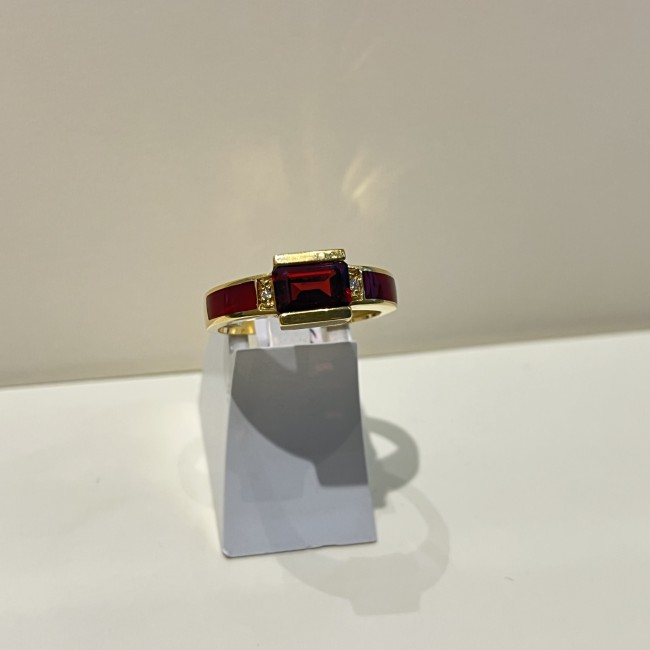 Bague or 750 grenat 