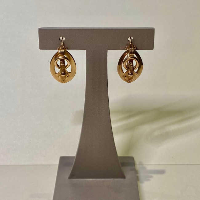 Boucles d'oreille or 750 dormeuses art déco