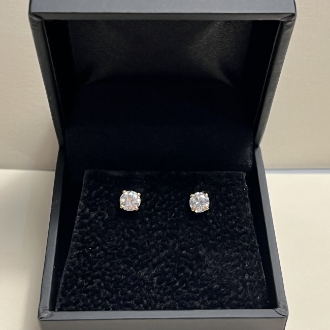 Boucles d'oreilles or 750 diamants 0,25 cts