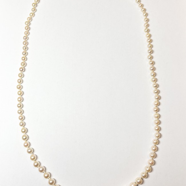 Collier chute de 97 Perles & fermoir or jaune 750 