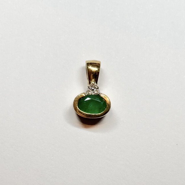 Pendentif Emeraude & Diamants, or 750