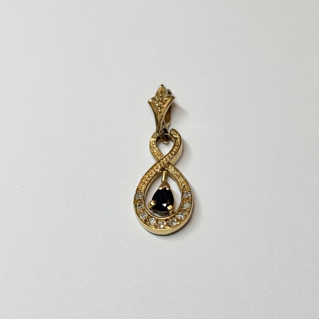 Pendentif Saphir & Diamants ,or 750